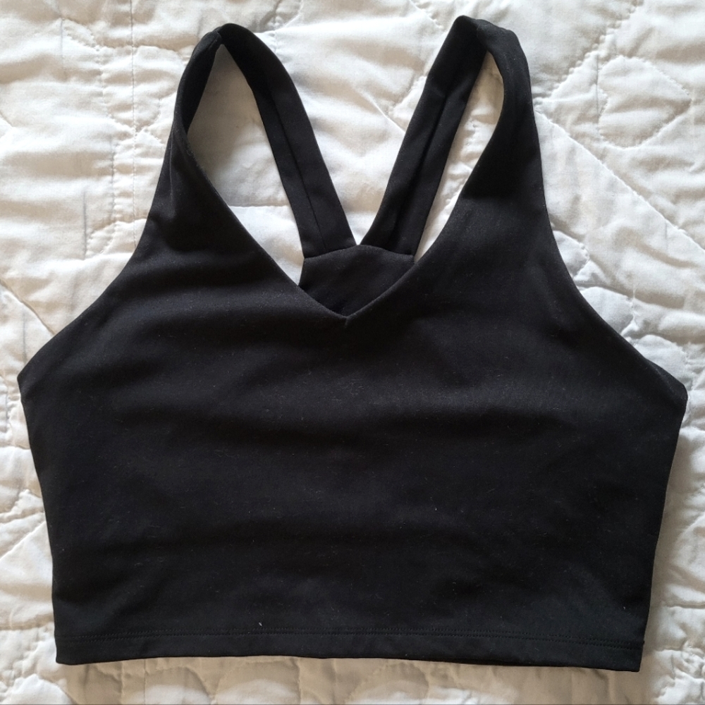 2/$40 🍩 First Health Apparel Onyx Crop Top